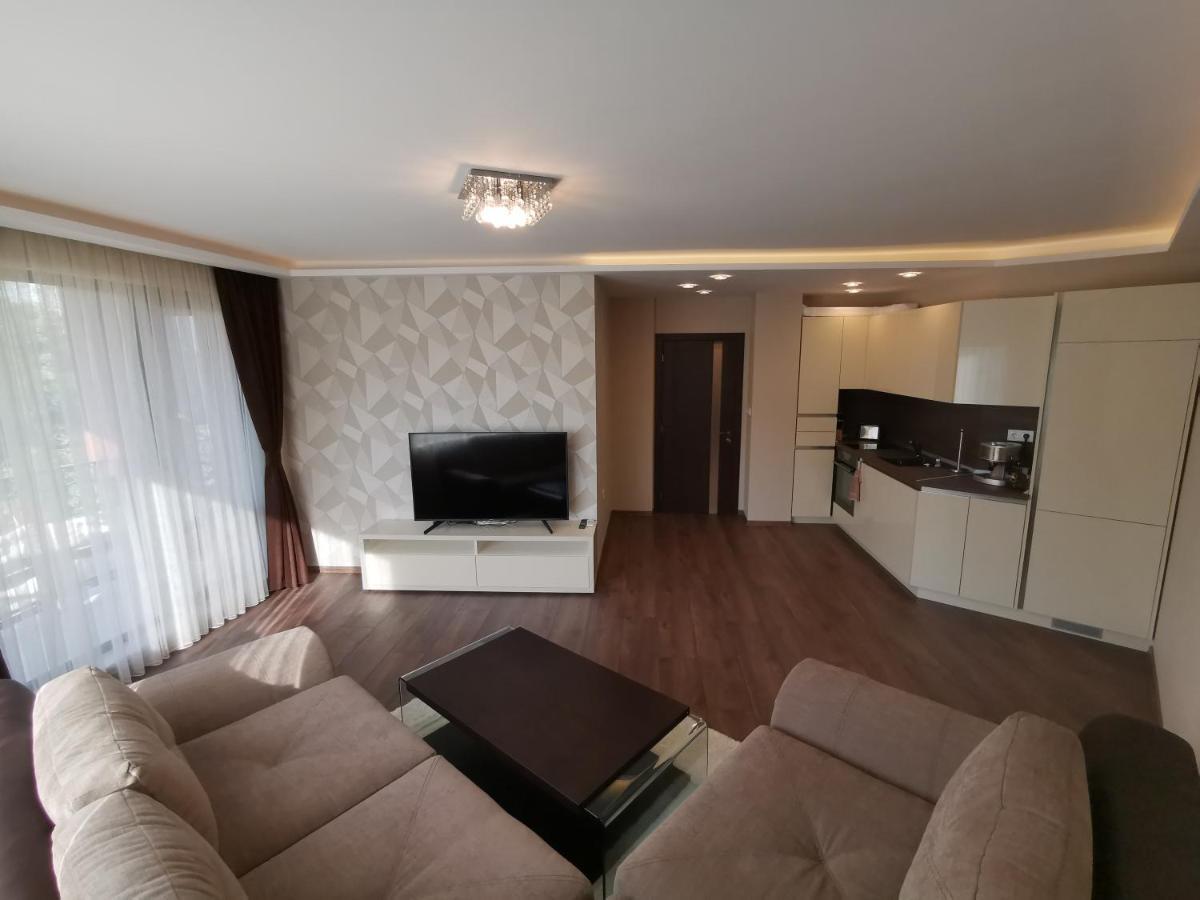 City Center Lux Apartment Varna Exteriör bild