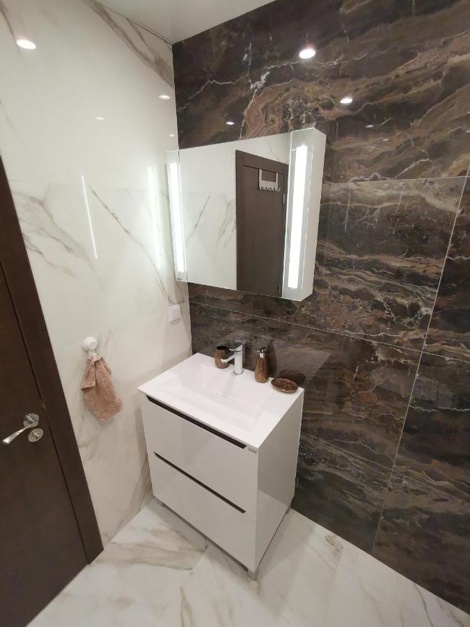 City Center Lux Apartment Varna Exteriör bild