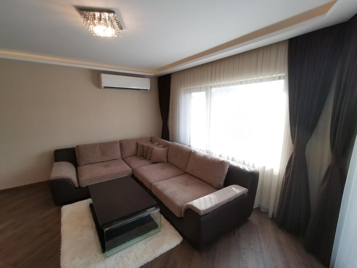 City Center Lux Apartment Varna Exteriör bild