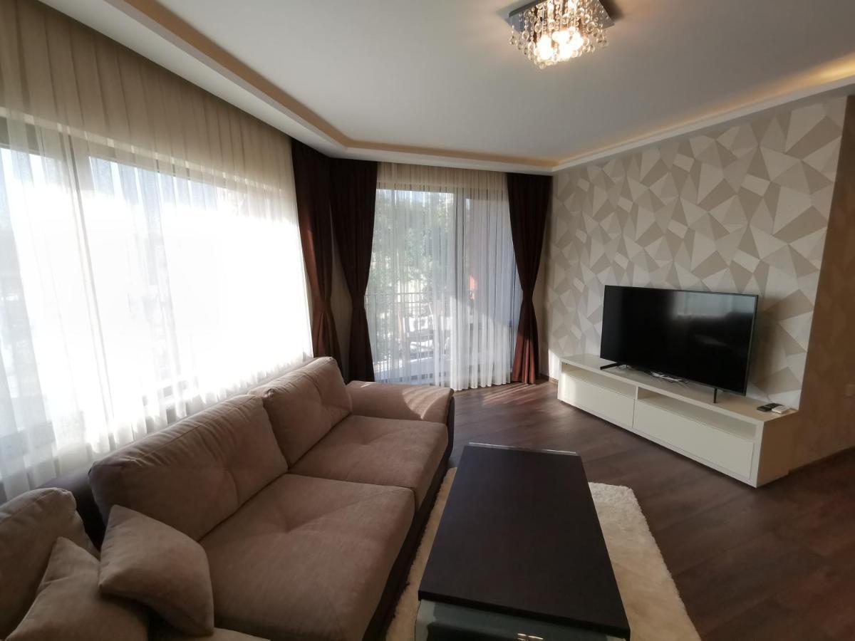 City Center Lux Apartment Varna Exteriör bild